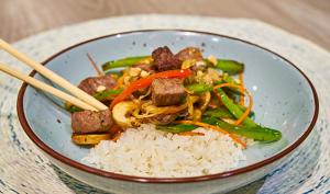 Arroz con Lomito Arco Iris