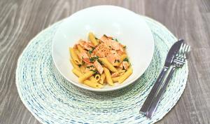 PASTA CON SALMON Y ESPINACA