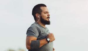 Correr es un tipo de ejercicio que tiene beneficios para la salud